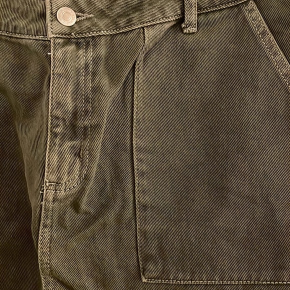 Khaki Mini Skirt, New Look, Size US12 - Picture 2 of 2